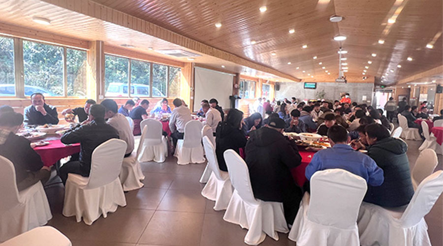 金環(huán)電器開工宴！吃飽喝足加油干迎戰(zhàn)2023！