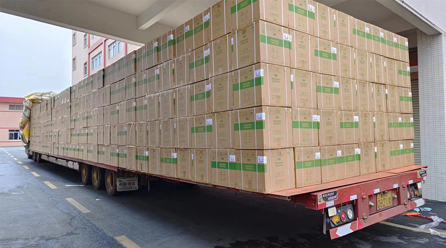 場(chǎng)面壯觀(guān)！國(guó)內(nèi)某知名品牌客戶(hù)2000臺(tái)波輪洗衣機(jī)高效裝柜完畢