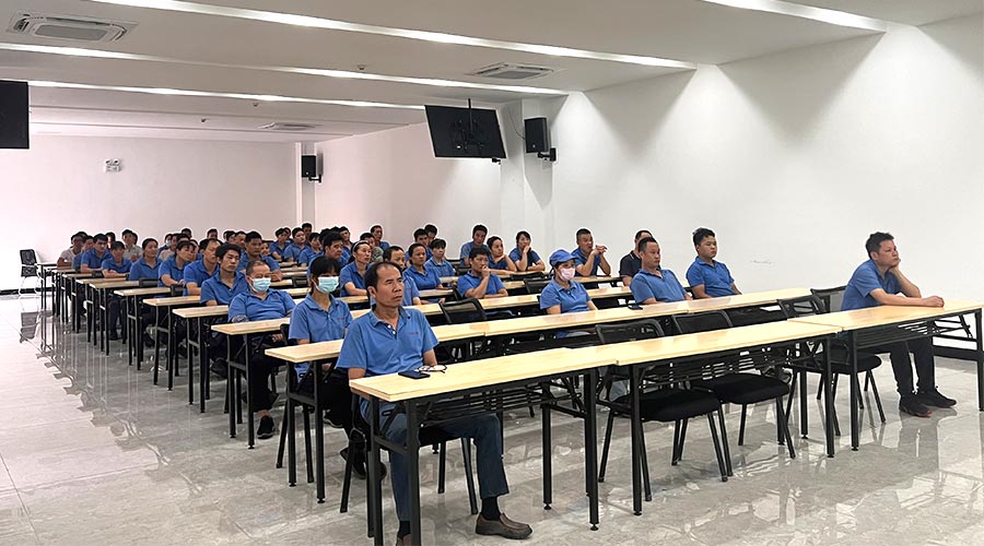 健康與安全！金環(huán)電器開(kāi)展職業(yè)健康知識(shí)專(zhuān)題培訓(xùn)