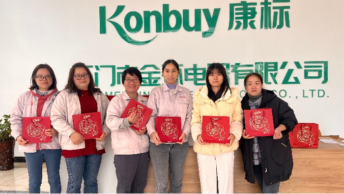 婦女節(jié)，溫暖每一顆心