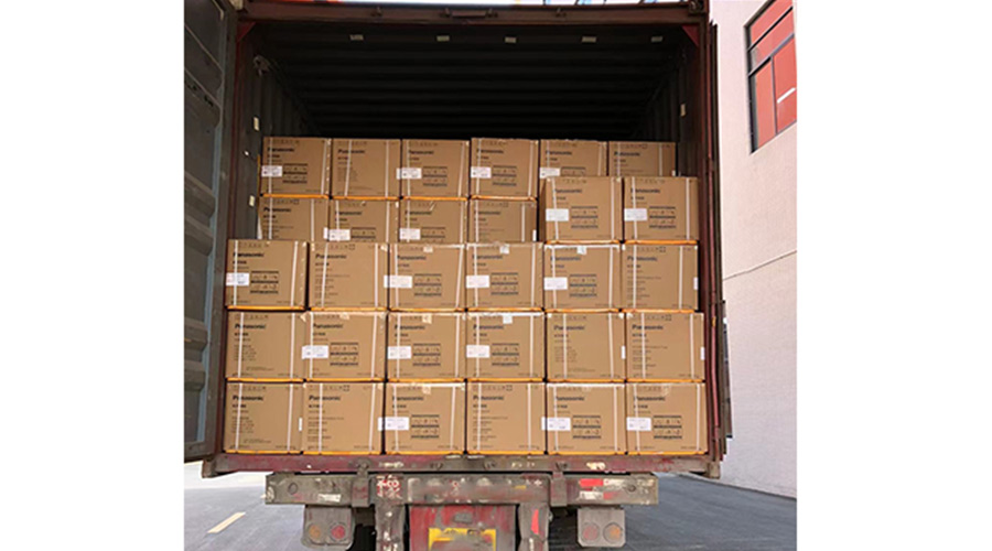 國內(nèi)知名品牌客戶裝柜完畢！順利發(fā)貨！